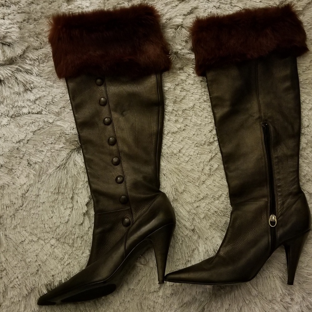 Boots - Picture 2 of 4
